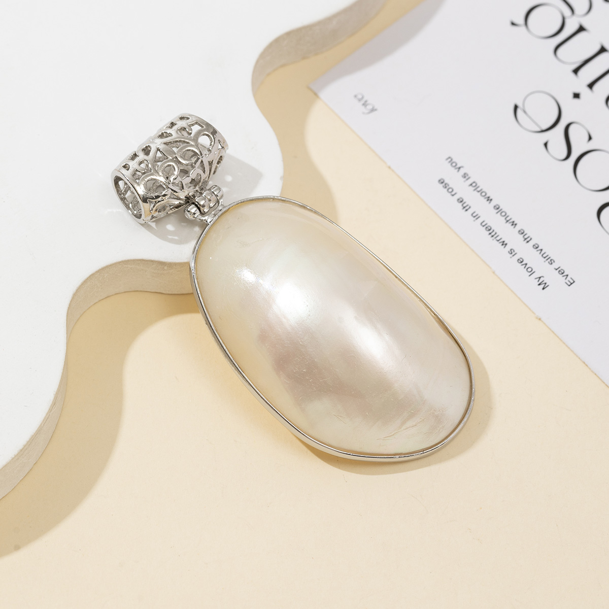 자연산 자개로 만든 타원형 펜던트, 은색 도금, 속이  - Mother Of Pearl Shell Pendant Necklace 리뷰 및 가격