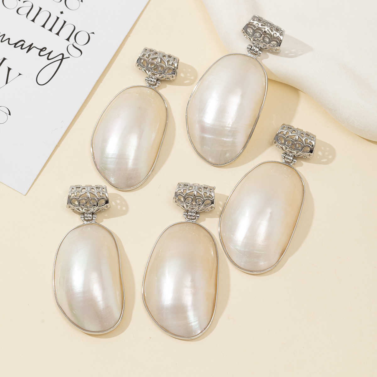 자연산 자개로 만든 타원형 펜던트, 은색 도금, 속이  - Mother Of Pearl Shell Pendant Necklace 리뷰 및 가격